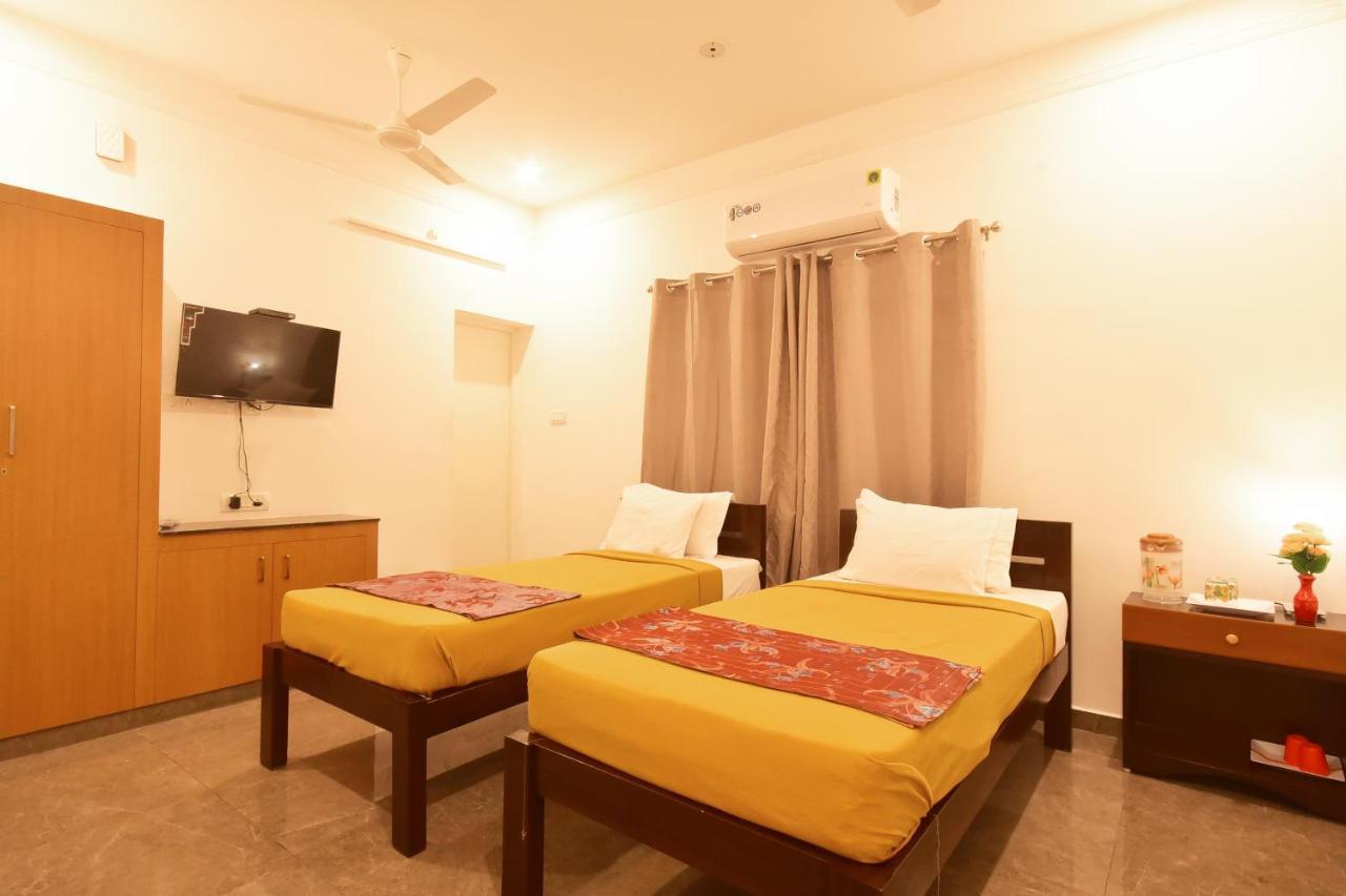 Bharathi Residhome Puducherry Exterior foto