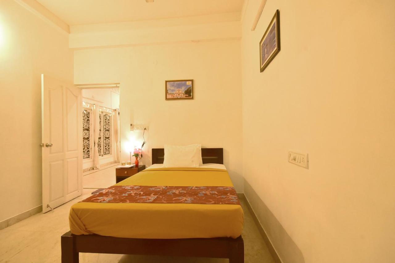 Bharathi Residhome Puducherry Exterior foto